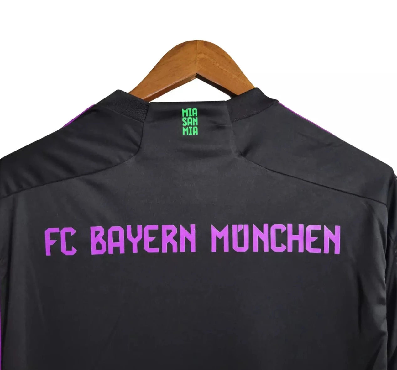 Camisa Bayern de Munique 23/24 II - Torcedor Masculina